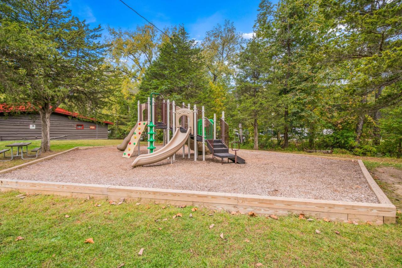 Rondout Valley Camping Resort Deluxe Park Model 11 Accord Dış mekan fotoğraf